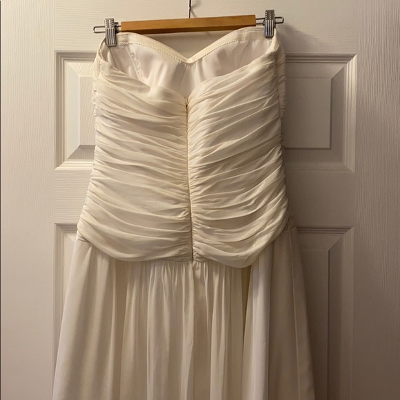 Dress - Picture 4 of 5